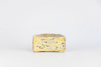 Burleigh Blue - 1kg Wheel - Cheese Therapy